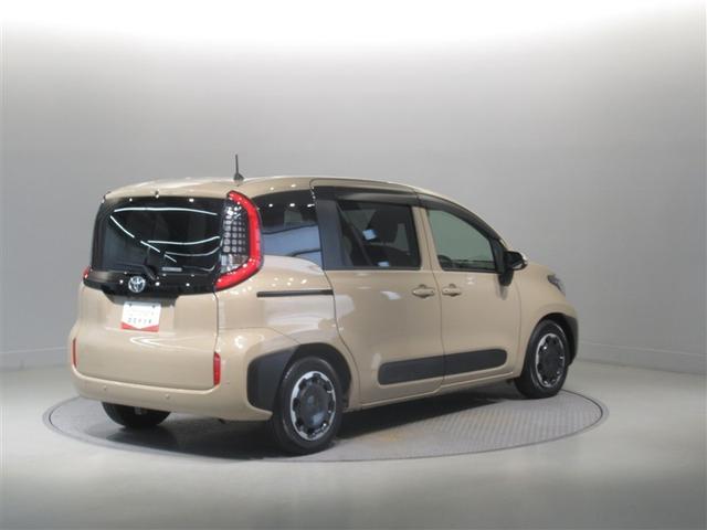 シエンタ Z 衝突被害軽減システム メモリーナビ フルセグ バックカメラ ETC ミュージックプレイヤー接続可 オートクルーズコントロール LEDヘッドランプ 両側電動スライド 乗車定員7人 3列シート キーレス(6枚目)