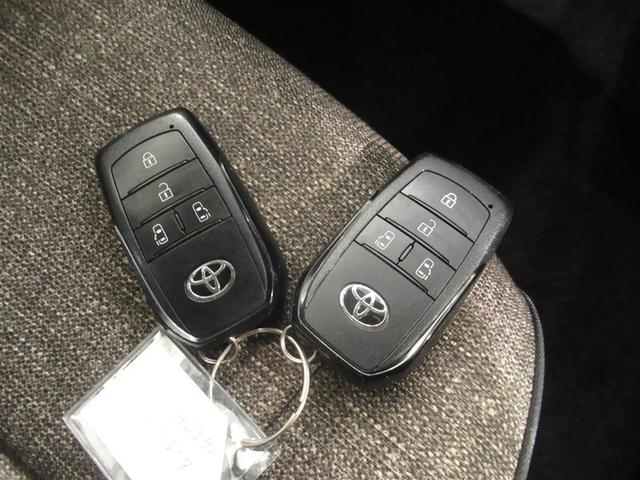 シエンタ Z 衝突被害軽減システム メモリーナビ フルセグ バックカメラ ETC ミュージックプレイヤー接続可 オートクルーズコントロール LEDヘッドランプ 両側電動スライド 乗車定員7人 3列シート キーレス(25枚目)