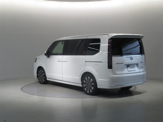 ステップワゴン e:HEVスパーダ 衝突被害軽減システム メモリーナビ フルセグ バックカメラ ETC CD ミュージックプレイヤー接続可 DVD再生 オートクルーズコントロール LEDヘッドランプ 両側電動スライド 乗車定員7人(4枚目)