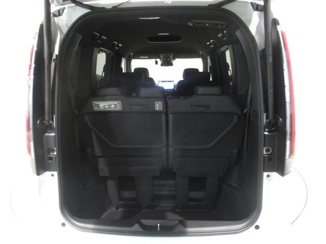 ステップワゴン e:HEVスパーダ 衝突被害軽減システム メモリーナビ フルセグ バックカメラ ETC CD ミュージックプレイヤー接続可 DVD再生 オートクルーズコントロール LEDヘッドランプ 両側電動スライド 乗車定員7人(13枚目)