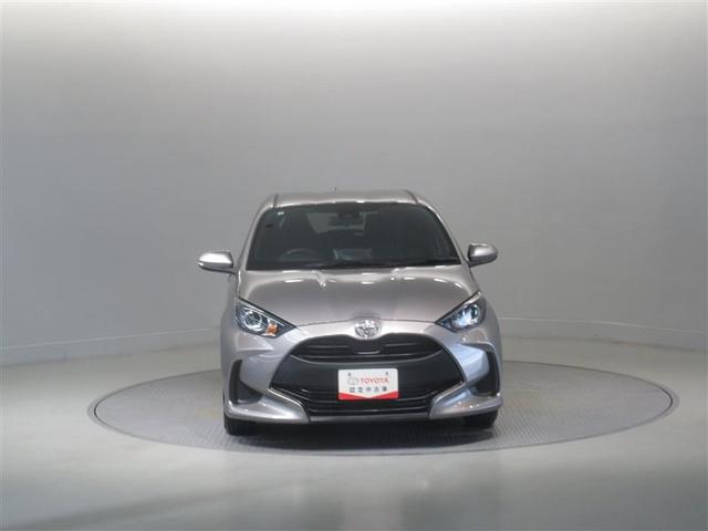 ヤリス X 衝突被害軽減システム フルセグ ミュージックプレイヤー接続可 キーレス ワンオーナー(2枚目)