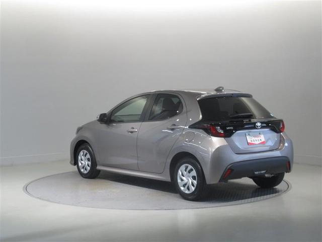 ヤリス X 衝突被害軽減システム フルセグ ミュージックプレイヤー接続可 キーレス ワンオーナー(4枚目)