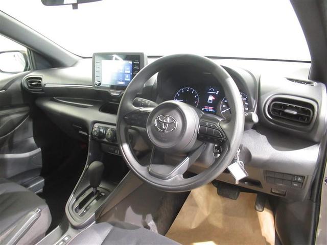 ヤリス X 衝突被害軽減システム フルセグ ミュージックプレイヤー接続可 キーレス ワンオーナー(12枚目)