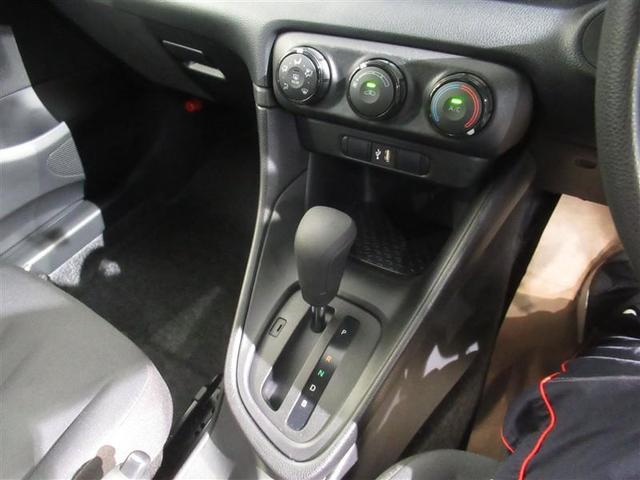 ヤリス X 衝突被害軽減システム フルセグ ミュージックプレイヤー接続可 キーレス ワンオーナー(18枚目)