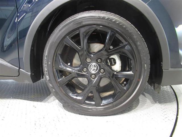 Ｃ－ＨＲ Ｇ　モード　ネロ　衝突被害軽減システム　メモリーナビ　フルセグ　バックカメラ　ＥＴＣ　ＣＤ　ミュージックプレイヤー接続可　ＤＶＤ再生　オートクルーズコントロール　ＬＥＤヘッドランプ　スマートキー　キーレス　ハイブリッド（28枚目）