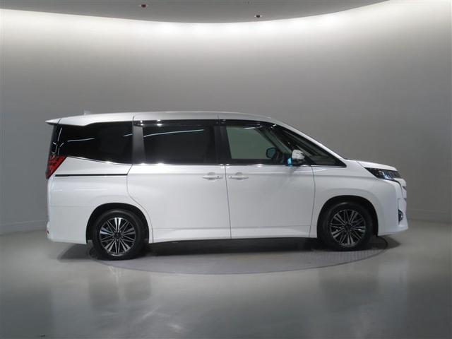 ノア ハイブリッドZ 衝突被害軽減システム メモリーナビ フルセグ バックカメラ ETC CD ミュージックプレイヤー接続可 DVD再生 オートクルーズコントロール LEDヘッドランプ 両側電動スライド 乗車定員7人(7枚目)