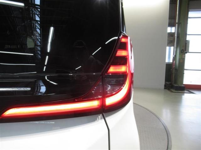 ノア ハイブリッドZ 衝突被害軽減システム メモリーナビ フルセグ バックカメラ ETC CD ミュージックプレイヤー接続可 DVD再生 オートクルーズコントロール LEDヘッドランプ 両側電動スライド 乗車定員7人(15枚目)