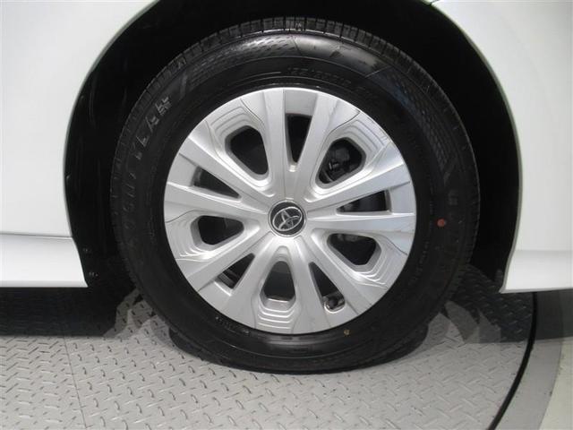 プリウス Ｓ　衝突被害軽減システム　メモリーナビ　ワンセグ　バックカメラ　ＥＴＣ　ＣＤ　ミュージックプレイヤー接続可　オートクルーズコントロール　ＬＥＤヘッドランプ　スマートキー　キーレス　ハイブリッド（24枚目）