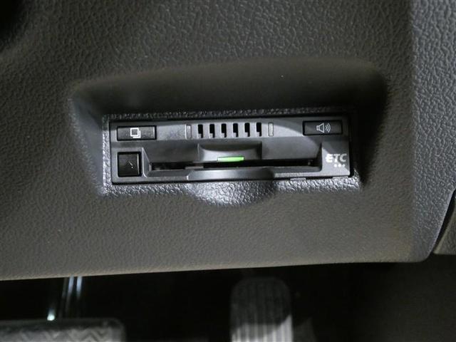 プリウス A 衝突被害軽減システム メモリーナビ フルセグ バックカメラ ETC CD ミュージックプレイヤー接続可 DVD再生 オートクルーズコントロール LEDヘッドランプ スマートキー キーレス ハイブリッド(20枚目)