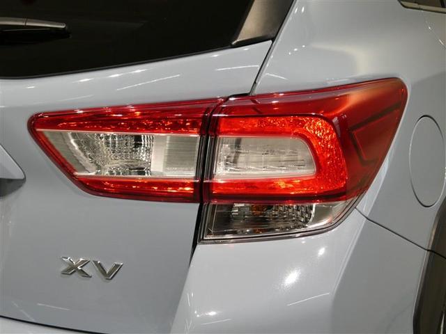 ＸＶ ２．０ｉ－Ｓ　アイサイト　衝突被害軽減システム　メモリーナビ　フルセグ　バックカメラ　ＥＴＣ　ＣＤ　ミュージックプレイヤー接続可　ＤＶＤ再生　電動シート　オートクルーズコントロール　ＬＥＤヘッドランプ　スマートキー　キーレス（11枚目）