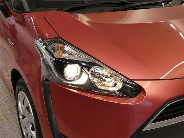 シエンタ ハイブリッドＸ　衝突被害軽減システム　メモリーナビ　フルセグ　バックカメラ　ＥＴＣ　ＣＤ　ミュージックプレイヤー接続可　ＤＶＤ再生　電動スライドドア　乗車定員７人　３列シート　キーレス　ハイブリッド　ワンオーナー（9枚目）