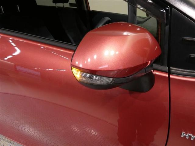 シエンタ ハイブリッドＸ　衝突被害軽減システム　メモリーナビ　フルセグ　バックカメラ　ＥＴＣ　ＣＤ　ミュージックプレイヤー接続可　ＤＶＤ再生　電動スライドドア　乗車定員７人　３列シート　キーレス　ハイブリッド　ワンオーナー（26枚目）