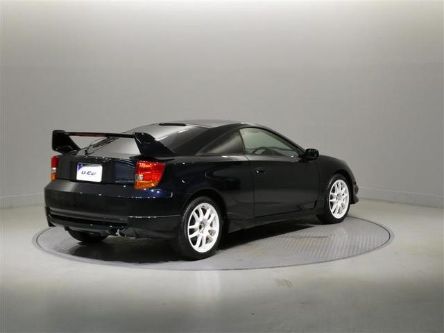 ���ÎԂ͂P�����ƂȂ�܂��B���C�y�ɂ��⍇���������B