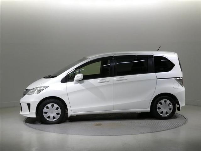 フリード Ｇ　ジャストセレクション　メモリーナビ　フルセグ　バックカメラ　ＥＴＣ　ＣＤ　ミュージックプレイヤー接続可　ＤＶＤ再生　ＨＩＤヘッドライト　両側電動スライド　乗車定員７人　３列シート　スマートキー　キーレス（3枚目）