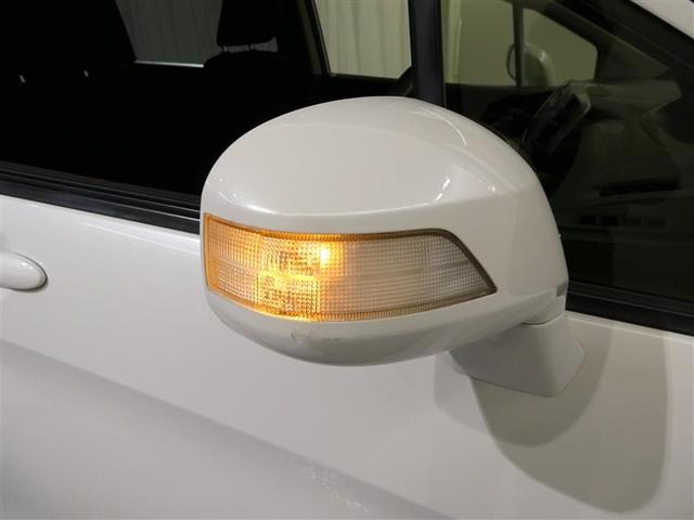 フリード Ｇ　ジャストセレクション　メモリーナビ　フルセグ　バックカメラ　ＥＴＣ　ＣＤ　ミュージックプレイヤー接続可　ＤＶＤ再生　ＨＩＤヘッドライト　両側電動スライド　乗車定員７人　３列シート　スマートキー　キーレス（25枚目）