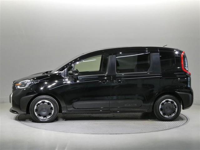 シエンタ Ｚ　衝突被害軽減システム　メモリーナビ　フルセグ　バックカメラ　ＥＴＣ　ミュージックプレイヤー接続可　オートクルーズコントロール　ＬＥＤヘッドランプ　両側電動スライド　乗車定員７人　３列シート　キーレス（3枚目）