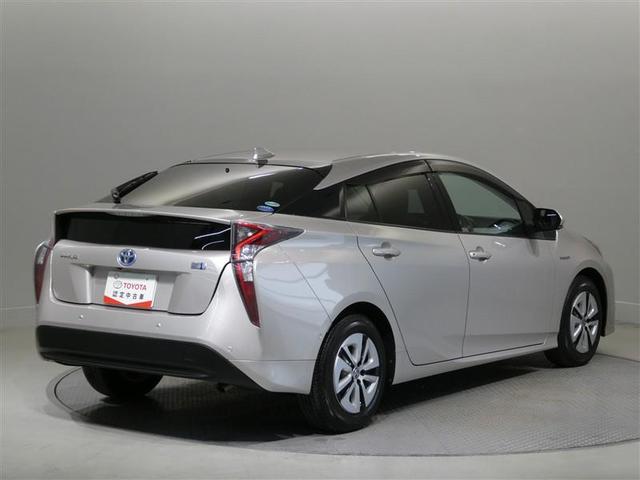 プリウス Ａ　衝突被害軽減システム　メモリーナビ　ワンセグ　バックカメラ　ＥＴＣ　ＣＤ　ミュージックプレイヤー接続可　オートクルーズコントロール　ＬＥＤヘッドランプ　スマートキー　キーレス　ハイブリッド（6枚目）