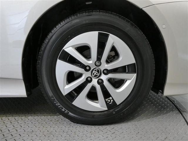 プリウス Ａ　衝突被害軽減システム　メモリーナビ　ワンセグ　バックカメラ　ＥＴＣ　ＣＤ　ミュージックプレイヤー接続可　オートクルーズコントロール　ＬＥＤヘッドランプ　スマートキー　キーレス　ハイブリッド（32枚目）