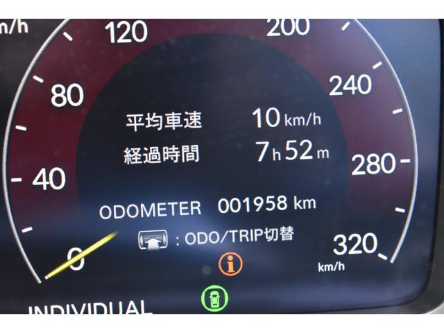 シビック タイプＲ　ブラインドスポットインフォメーション　１０．２インチデジタルグラフィックメーター　ドライブモード＆＋Ｒモードスイッチ　ホンダコネクト対応９型ワイドナビ　フルセグＴＶ　バックカメラ　ＥＴＣ２．０（13枚目）