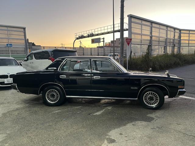 クラウン スーパーサルーン（5枚目）