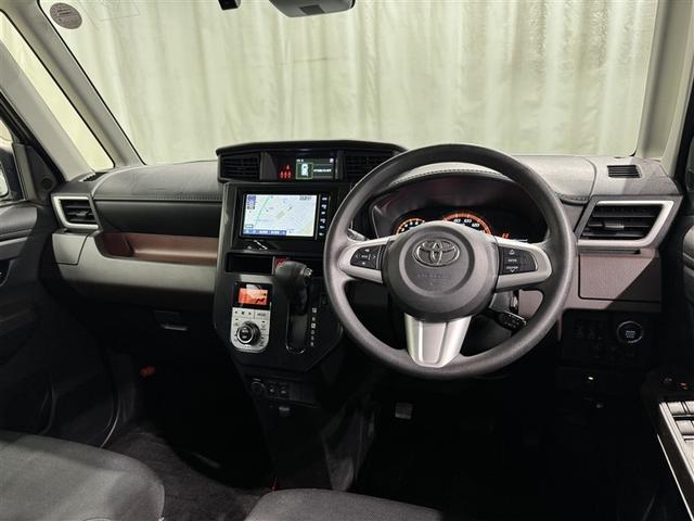 ルーミー Ｇ　衝突被害軽減システム　メモリーナビ　フルセグ　バックカメラ　ドラレコ　ＣＤ　ミュージックプレイヤー接続可　ＤＶＤ再生　オートクルーズコントロール　両側電動スライド　スマートキー　キーレス（8枚目）