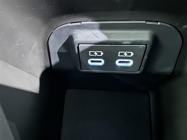 RAV4 G 衝突被害軽減システム フルセグ バックカメラ ETC ミュージックプレイヤー接続可 電動シート オートクルーズコントロール LEDヘッドランプ スマートキー キーレス 4WD(20枚目)