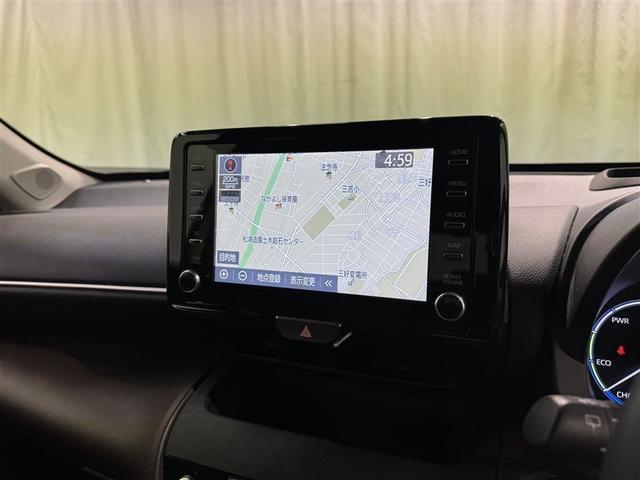 ヤリスクロス ハイブリッドＺ　衝突被害軽減システム　メモリーナビ　フルセグ　バックカメラ　ＥＴＣ　ドラレコ　ミュージックプレイヤー接続可　電動シート　オートクルーズコントロール　ＬＥＤヘッドランプ　スマートキー　キーレス（9枚目）