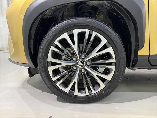 ヤリスクロス ハイブリッドＺ　衝突被害軽減システム　メモリーナビ　フルセグ　バックカメラ　ＥＴＣ　ドラレコ　ミュージックプレイヤー接続可　電動シート　オートクルーズコントロール　ＬＥＤヘッドランプ　スマートキー　キーレス（34枚目）