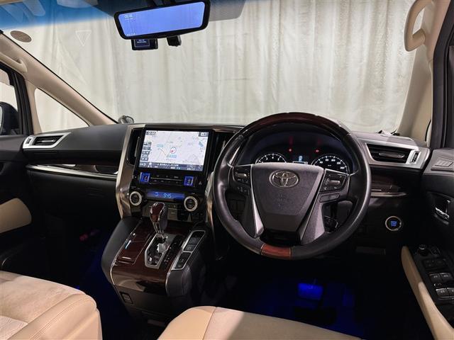 �^�]�Ȃ܂��ł��B�@�e����X�C�b�`�͎g���₷���ʒu�ɔz�u����Ă܂��B