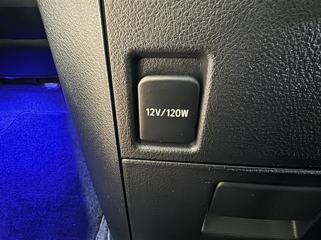 �V�K�[�\�P�b�g�p�̏[�d�킪�g�p�\�ł��I