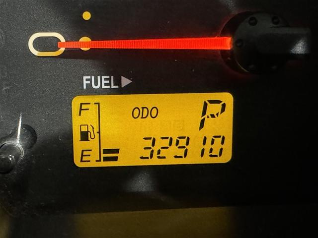 �ʐ^�B�e���̑��s�����ł��B�X�܊Ԃ̈ړ��Ȃǂő��s�������L�тĂ���ꍇ������܂��B