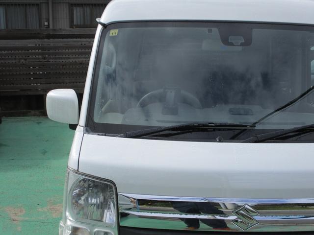 エブリイワゴン ＪＰターボ　プッシュスタート　エアコン　パワーステアリング　パワーウインドウ　運転席エアバッグ　助手席エアバッグ　ＡＢＳ　ＥＳＣ　キーレスエントリー　盗難防止システム　衝突安全ボディ　ＥＴＣ　ナビ（5枚目）