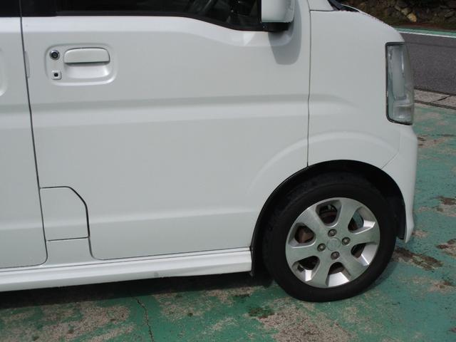 エブリイワゴン ＪＰターボ　プッシュスタート　エアコン　パワーステアリング　パワーウインドウ　運転席エアバッグ　助手席エアバッグ　ＡＢＳ　ＥＳＣ　キーレスエントリー　盗難防止システム　衝突安全ボディ　ＥＴＣ　ナビ（14枚目）