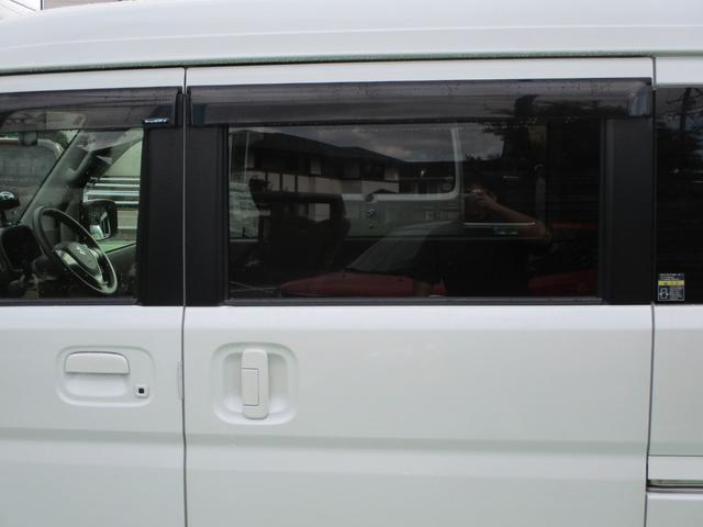 エブリイワゴン ＪＰターボ　プッシュスタート　エアコン　パワーステアリング　パワーウインドウ　運転席エアバッグ　助手席エアバッグ　ＡＢＳ　ＥＳＣ　キーレスエントリー　盗難防止システム　衝突安全ボディ　ＥＴＣ　ナビ（24枚目）