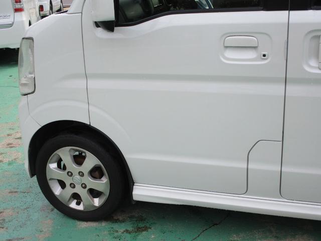 エブリイワゴン ＪＰターボ　プッシュスタート　エアコン　パワーステアリング　パワーウインドウ　運転席エアバッグ　助手席エアバッグ　ＡＢＳ　ＥＳＣ　キーレスエントリー　盗難防止システム　衝突安全ボディ　ＥＴＣ　ナビ（26枚目）