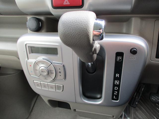 エブリイワゴン ＪＰターボ　プッシュスタート　エアコン　パワーステアリング　パワーウインドウ　運転席エアバッグ　助手席エアバッグ　ＡＢＳ　ＥＳＣ　キーレスエントリー　盗難防止システム　衝突安全ボディ　ＥＴＣ　ナビ（58枚目）