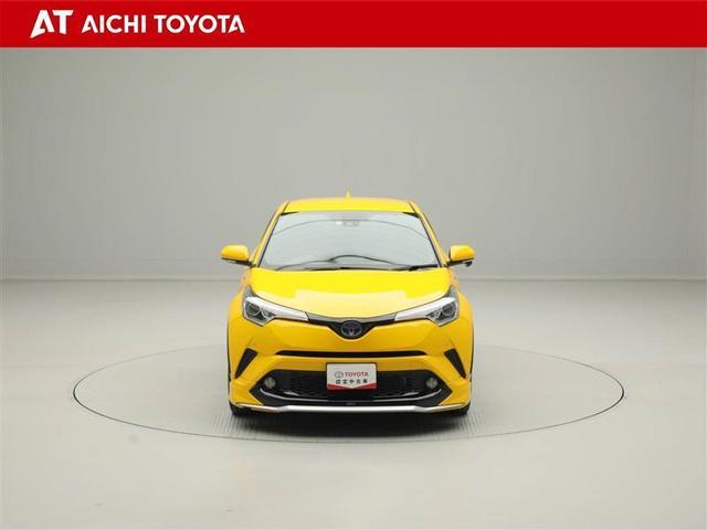 Ｃ－ＨＲ Ｇ　運転席エアバック　エアロ　ＤＶＤ再生機能　Ｂカメラ　助手席エアバック　サイドカーテンエアバック　横滑り防止装置付　ハーフレザーシート　キーフリーシステム　クルーズコントロール　メディアプレイヤー接続（9枚目）