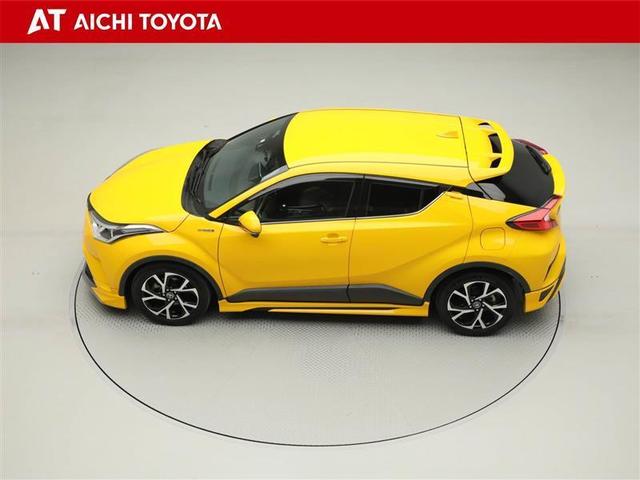 Ｃ－ＨＲ Ｇ　運転席エアバック　エアロ　ＤＶＤ再生機能　Ｂカメラ　助手席エアバック　サイドカーテンエアバック　横滑り防止装置付　ハーフレザーシート　キーフリーシステム　クルーズコントロール　メディアプレイヤー接続（11枚目）