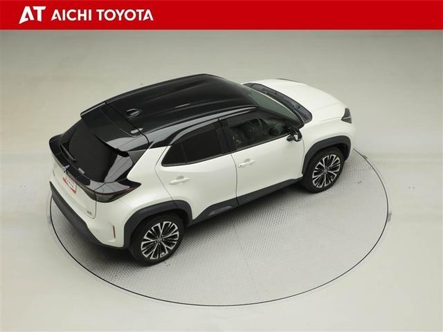 ヤリスクロス ハイブリッドＺ　ドライブレコーダ　インテリジェントキー　アルミホイル　ＬＥＤライト　１オ－ナ－　クルーズコントロール　横滑り防止システム　ナビＴＶ　メモリーナビゲーション　電動シ－ト　パワステ　オートエアコン　ＡＢＳ（14枚目）