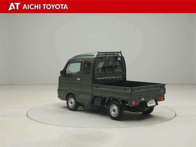 スーパーキャリイ Ｘ　ダブルエアバッグ　運転席エアバック　パートタイム４ＷＤ　キーレスキー　ＶＳＣ　アイドリングＳＴＯＰ　前席パワーウィンドウ　エアコンパワステ　ＰＳ　ＡＢＳ　デュアルセンサーブレーキ　ワンオーナーカー（4枚目）