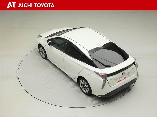 プリウス Ａツーリングセレクション　スマキー　イモビライザー　バックモニター　１オーナ　クルコン　ＬＥＤヘッドライト　ＤＶＤ視聴可　ＥＴＣ　ナビＴＶ　メモリーナビゲーション　横滑り防止機能　キーフリ　アルミ　ＡＡＣ　ＡＵＸ　ＡＢＳ（12枚目）