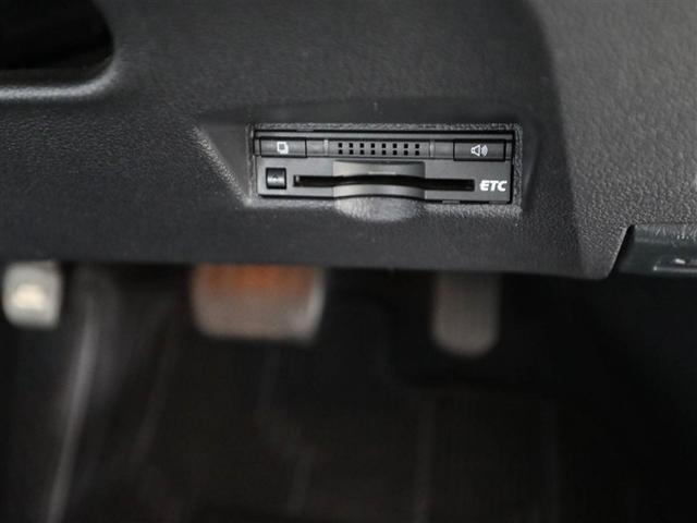 プリウス Ａツーリングセレクション　スマキー　イモビライザー　バックモニター　１オーナ　クルコン　ＬＥＤヘッドライト　ＤＶＤ視聴可　ＥＴＣ　ナビＴＶ　メモリーナビゲーション　横滑り防止機能　キーフリ　アルミ　ＡＡＣ　ＡＵＸ　ＡＢＳ（26枚目）