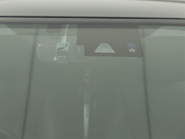 進化を続けるトヨタの予防安全パッケージ「トヨタセーフティセンス」＆ドラレコを装備しています。※ドライブレコーダーに記録媒体（ＳＤカード等）は付属しておりません。