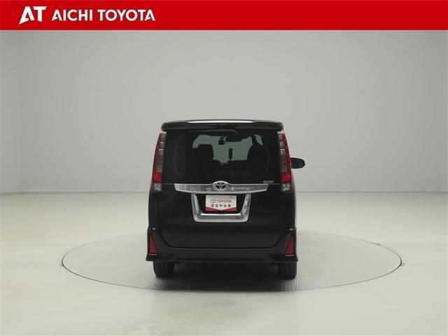 ノア Ｓｉ　フルタイム４ＷＤ　ナビ＆ＴＶ　両側オートスライドドア　ミュージックプレイヤー接続可　リアクーラー　ＬＥＤヘッドライト　スマートキー　フルセグ　ＥＳＣ　寒冷地仕様車　３列シート　ＥＴＣ車載器　Ｂカメラ（5枚目）