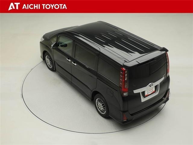 ノア Ｓｉ　フルタイム４ＷＤ　ナビ＆ＴＶ　両側オートスライドドア　ミュージックプレイヤー接続可　リアクーラー　ＬＥＤヘッドライト　スマートキー　フルセグ　ＥＳＣ　寒冷地仕様車　３列シート　ＥＴＣ車載器　Ｂカメラ（12枚目）