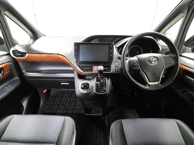 ノア Ｓｉ　フルタイム４ＷＤ　ナビ＆ＴＶ　両側オートスライドドア　ミュージックプレイヤー接続可　リアクーラー　ＬＥＤヘッドライト　スマートキー　フルセグ　ＥＳＣ　寒冷地仕様車　３列シート　ＥＴＣ車載器　Ｂカメラ（18枚目）