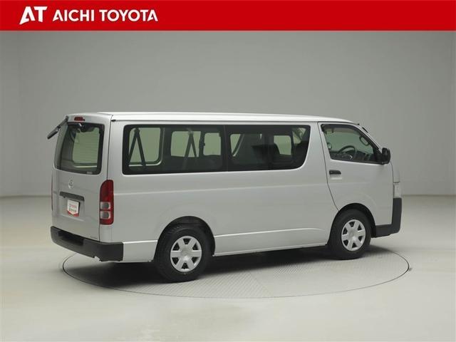 ハイエースバン ロングＤＸ　助手席エアバッグ　ブレーキサポート　リアカメラ　ＰＷ　運転席エアバッグ　ナビテレビ　横滑り防止　３列シート　イモビ付　パワーステアリング　エアコン　ミュージックプレイヤー接続可　ＡＢＳ　キーレス（6枚目）