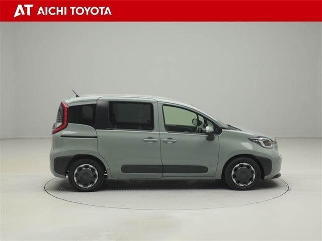 シエンタ ハイブリッドＺ　ＴＳＳ　エアバック　デモカー　キーレスエントリー　ナビＴＶ　イモビライザー　バックモニター　ＬＥＤヘッドライト　ＥＴＣ車載器　横滑り防止　スマートキー　オートエアコン　サイドエアバッグ　ＷＳＲＳ（7枚目）