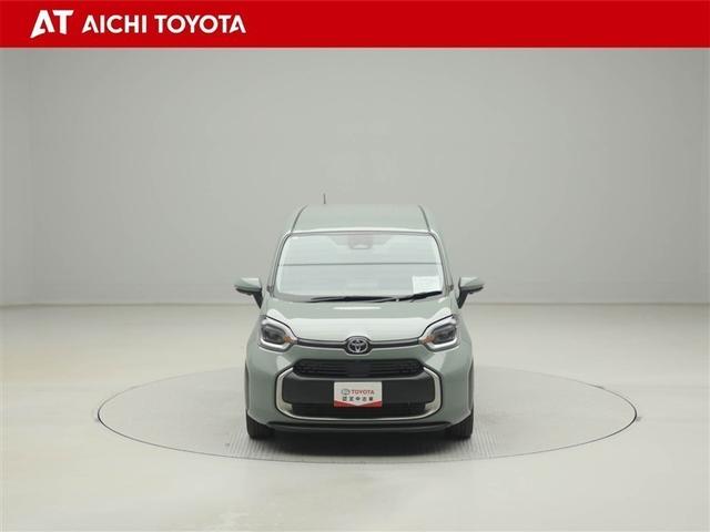 シエンタ ハイブリッドＺ　ＴＳＳ　エアバック　デモカー　キーレスエントリー　ナビＴＶ　イモビライザー　バックモニター　ＬＥＤヘッドライト　ＥＴＣ車載器　横滑り防止　スマートキー　オートエアコン　サイドエアバッグ　ＷＳＲＳ（9枚目）