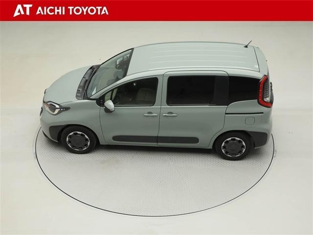 シエンタ ハイブリッドＺ　ＴＳＳ　エアバック　デモカー　キーレスエントリー　ナビＴＶ　イモビライザー　バックモニター　ＬＥＤヘッドライト　ＥＴＣ車載器　横滑り防止　スマートキー　オートエアコン　サイドエアバッグ　ＷＳＲＳ（11枚目）